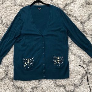 Apt 9 XL blue cardigan w/ jewels on pockets